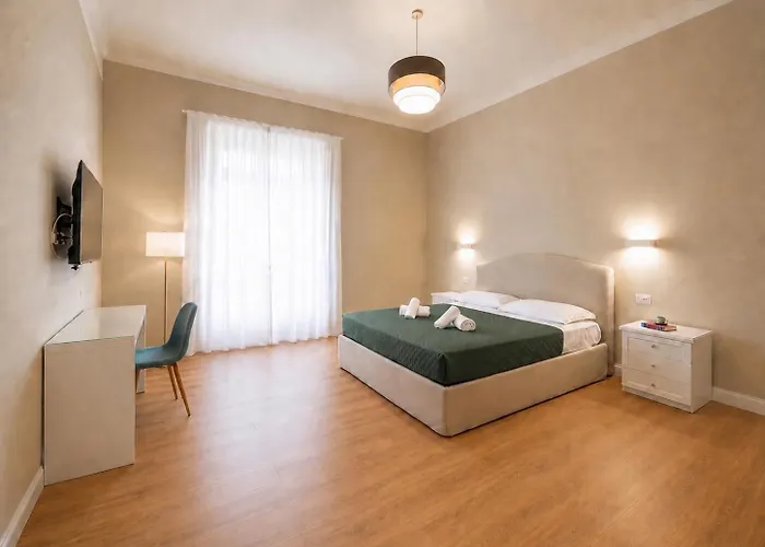 Fori Imperiali Prestige Апартаменты Рим